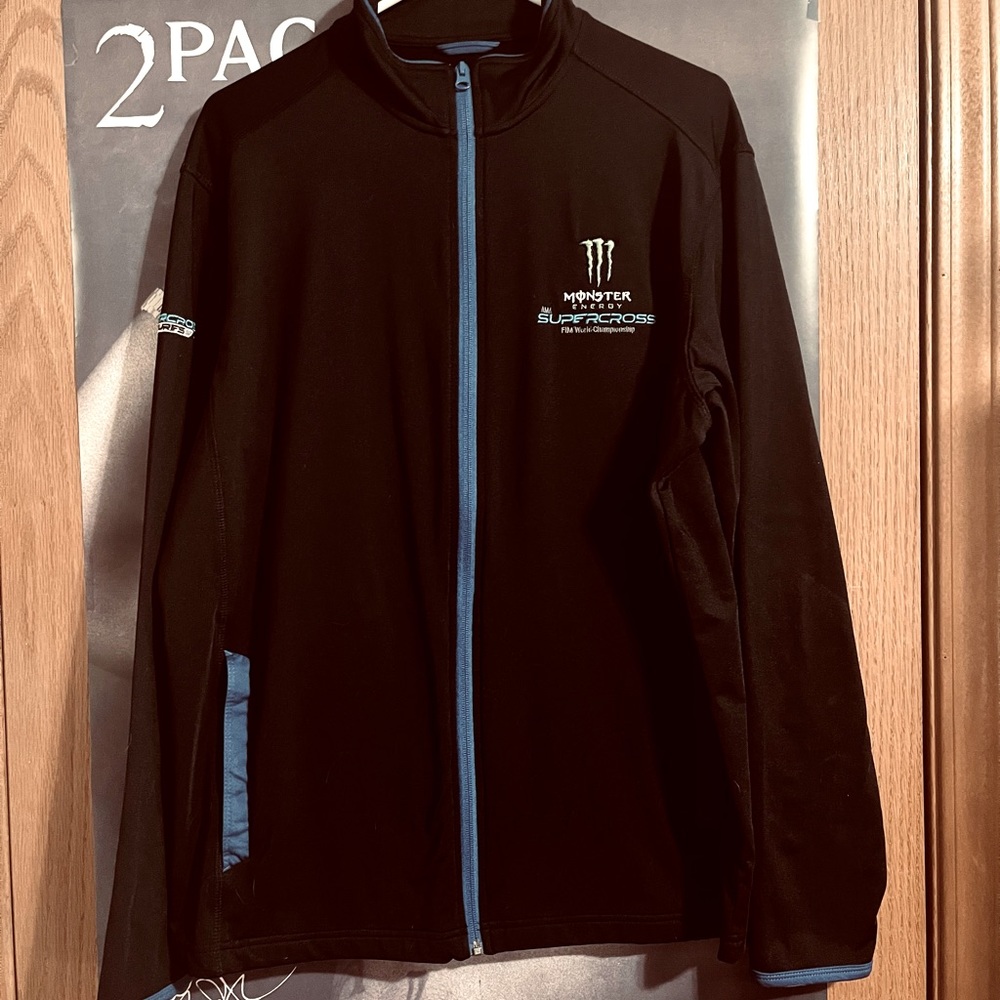Monster Energy AMA Supercross pullover - size L